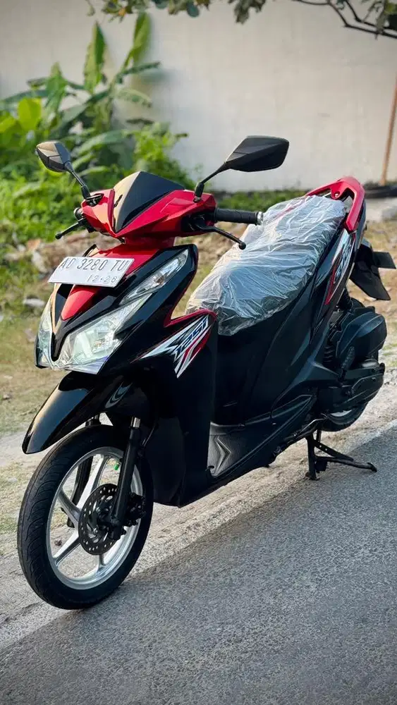 VARIO 125 CBS ISS AD SOLO MODE KZR CLICK