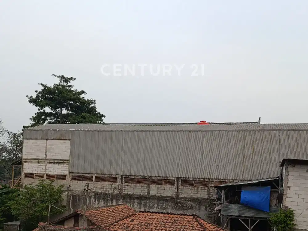 Ruang Usaha Strategis Dengan Akses Jalan Besar Di Cikarang Pusat