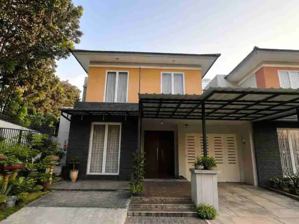 Dijual Rumah Mewah Hoek 2 Lantai Fully Furnished di Premier Park 1 Modernland Tangerang