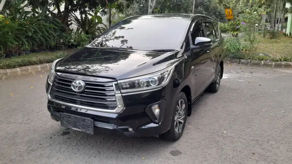 Toyota Innova Reborn 2.0 AT 2022