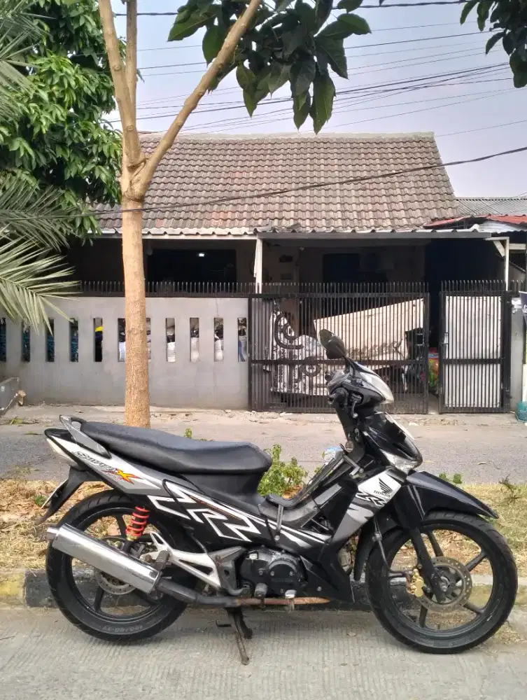 HONDA SUPRA X 2012 MOTOR BISA TUKER-TAMBAH GAN