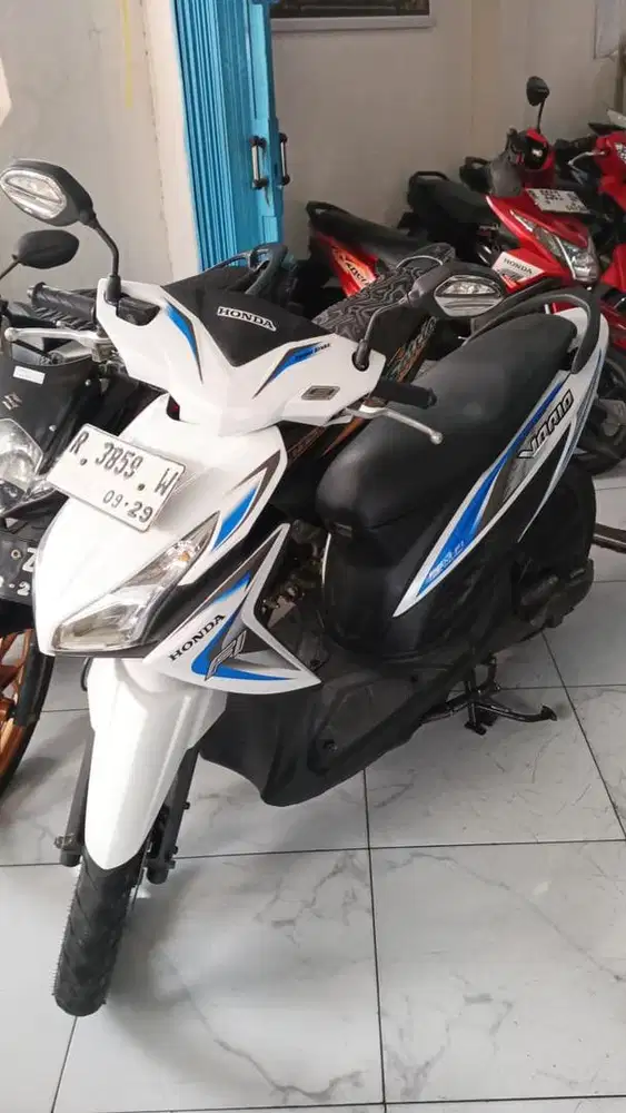 honda vario led old