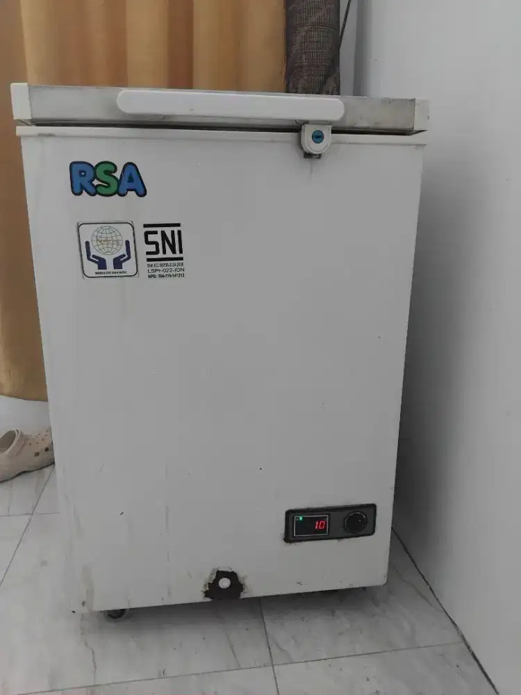 Microwave dan freezer RSA