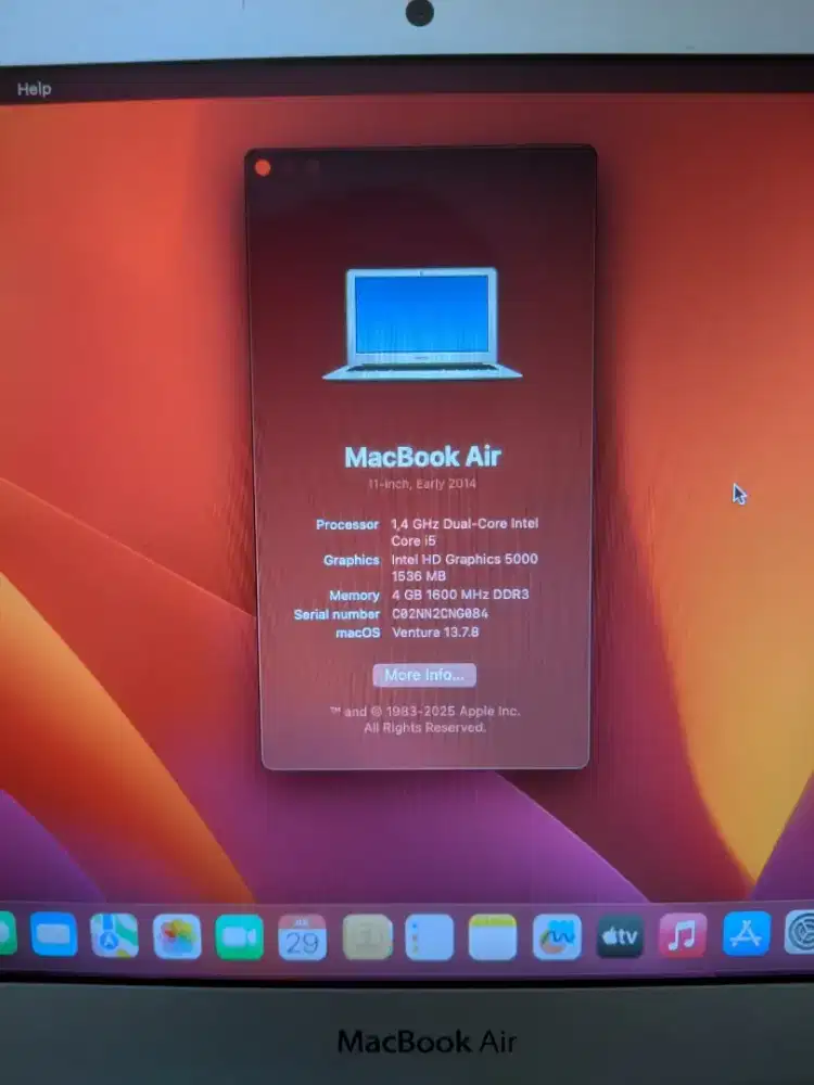 Macbook Air 11 inch 2014 minus