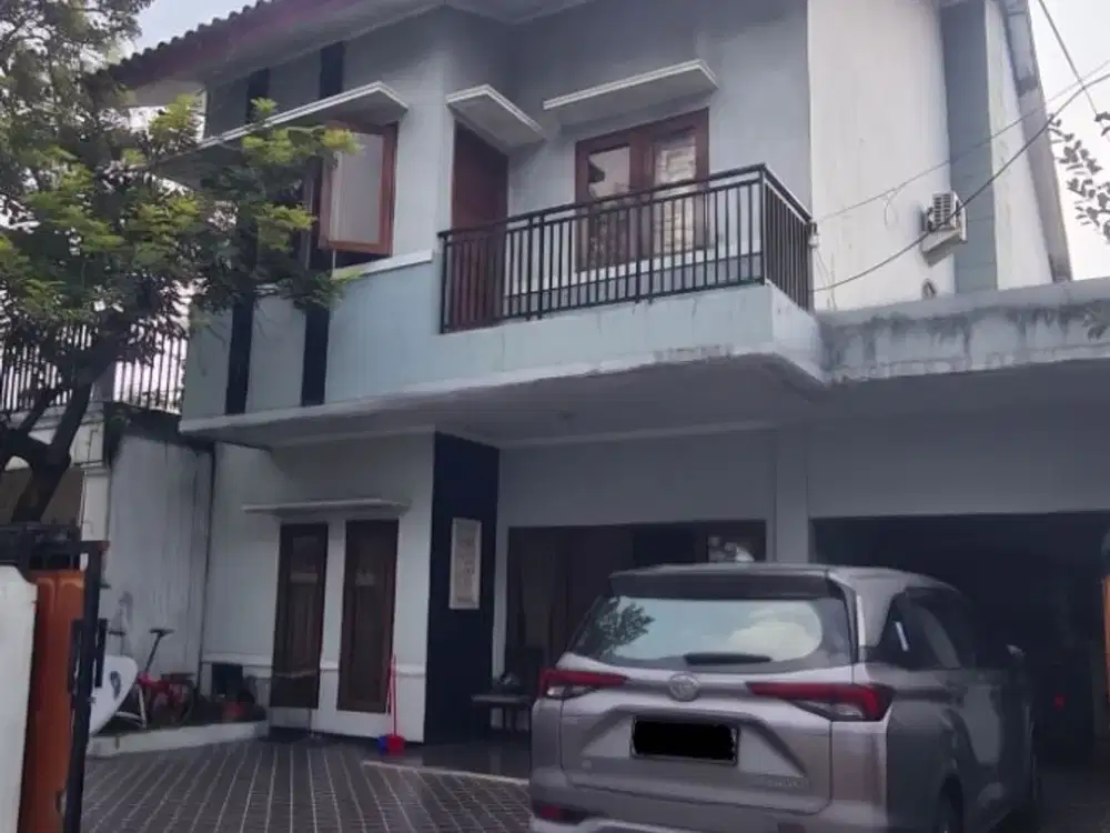 DIJUAL RUMAH 2 LT, SHM, LT 306 M2, BALE KAMBANG, CONDET, KRAMAT JATI