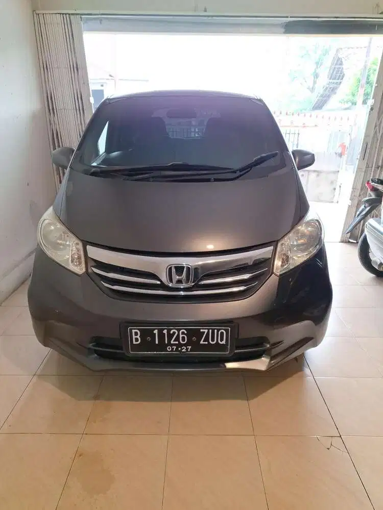 Honda Freed 2012 Bensin