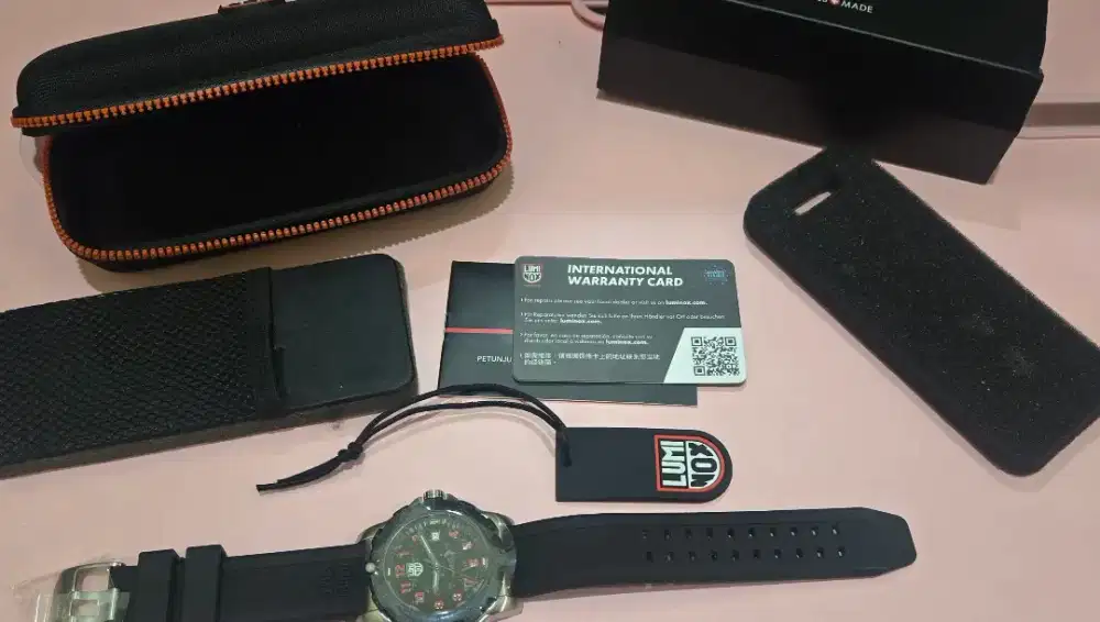 LUMINOX MANTA RAY