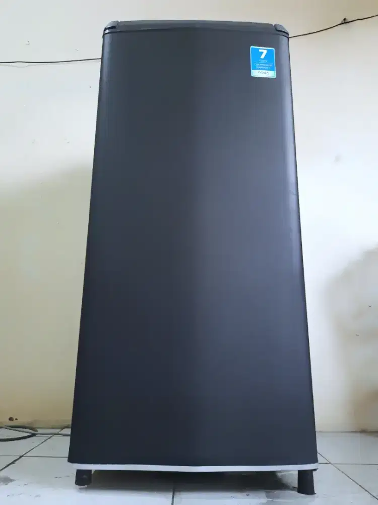 kulkas AQUA 1 PINTU