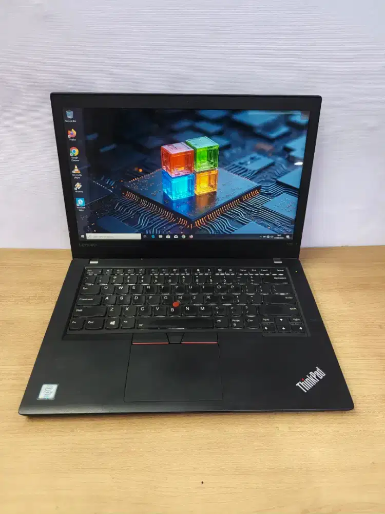 Lenovo thinkpad t470 double batre backlite core i5 6300u 8gb ssd 256gb