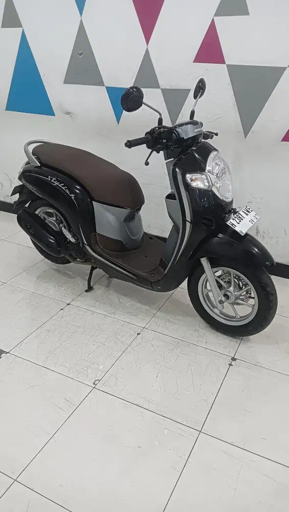 Honda New Scoopy Stylish 2017 Dp.100 ribu