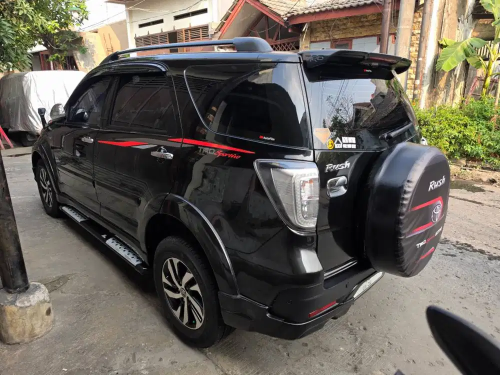 Toyota Rush TRD Sportivo Manual Tahun 2016 Hitam , 2015