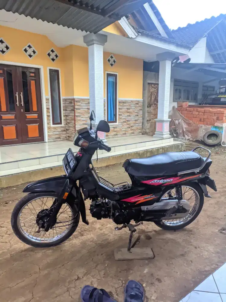 Honda astrea grand tahun 1994