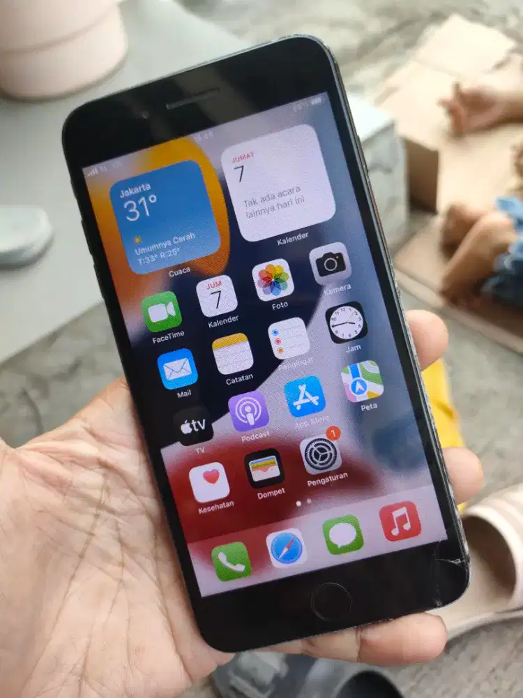 iPhone 7 plus 128gb iBox