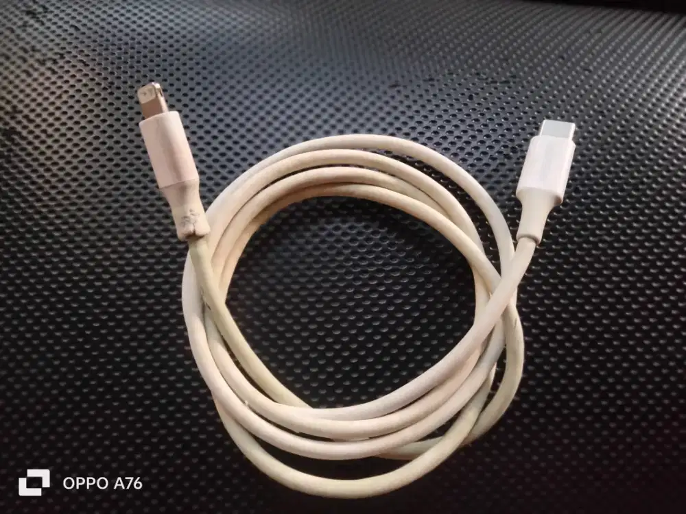 Kabel charger Ugreen C to lighting