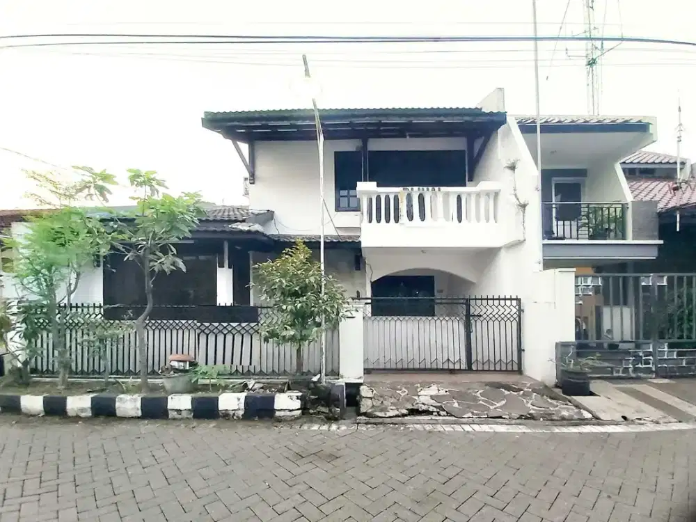 Dijual Rumah Semi Furnish Pondok Tjandra Chandra Waru REV.A788