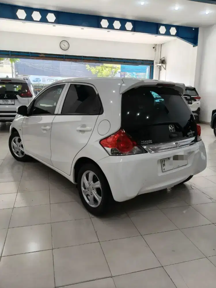 Honda Brio Satya E 2018 Matic Putih Tangan Pertama