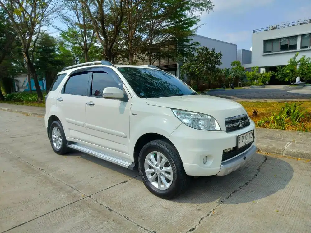 Daihatsu Terios TX M/T 2013 no Avanza G rush 2012 Innova 2011 Xenia