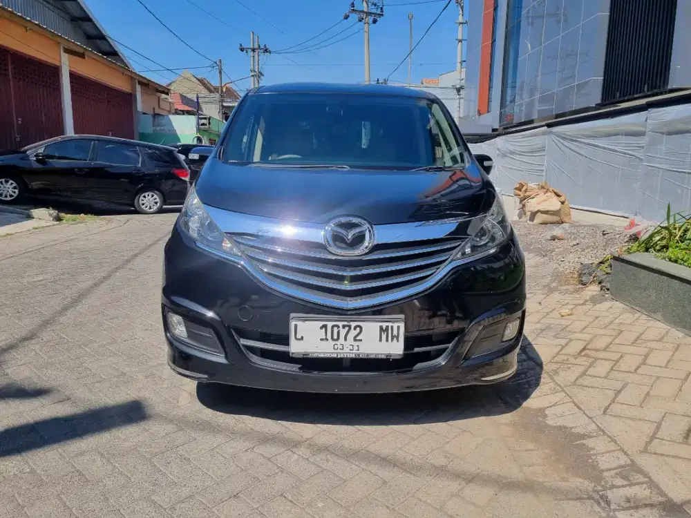 MAZDA BIANTE 2.0 A/T 2015 HITAM