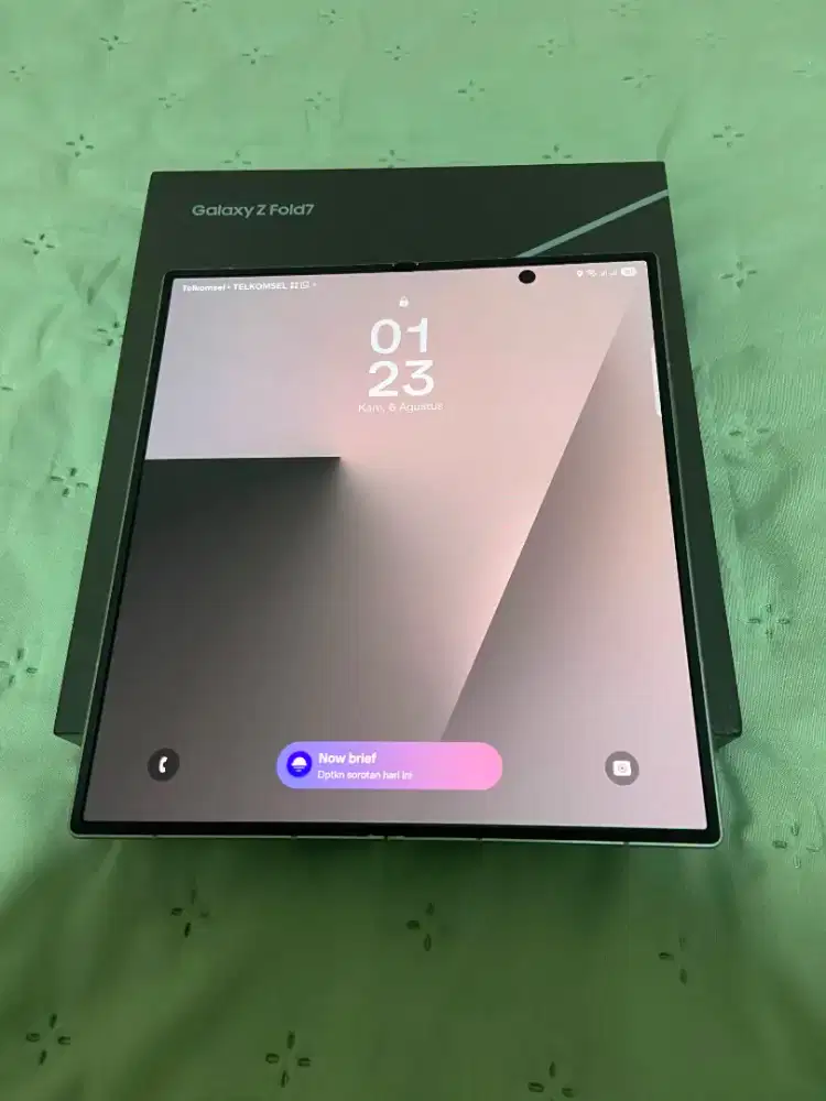 Samsung Fold 7 Silver 512gb fullset LIKE NEW mulus 100%