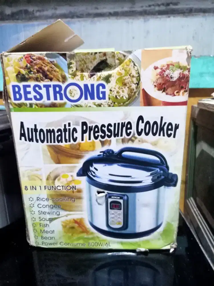 Automatic Pressure Cooker 8 IN 1 Function