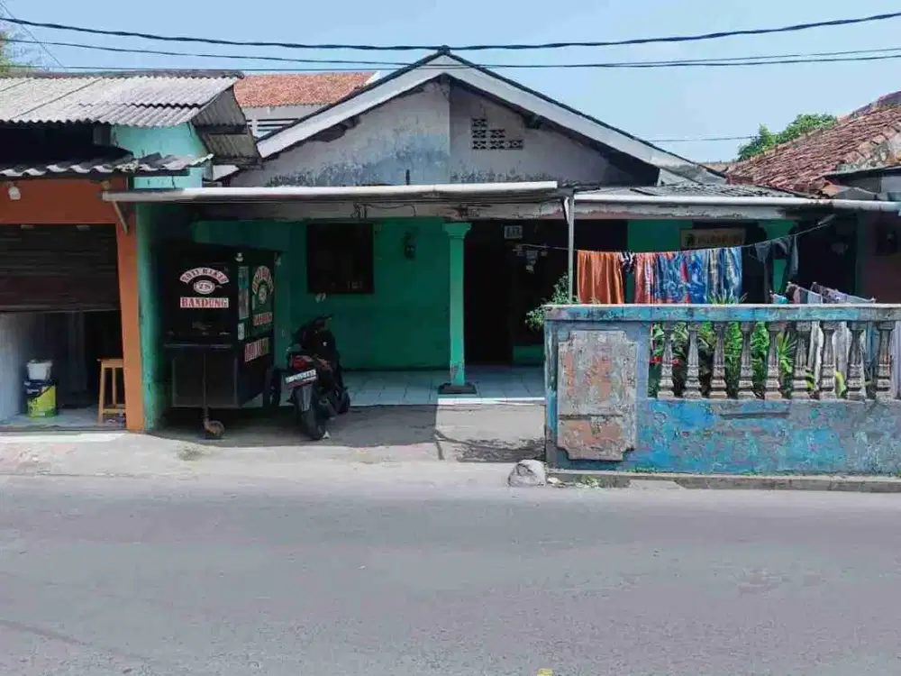 Jual BU 2 Rumah Strategis Pinggir Jalan di Sukamaju Baru Depok