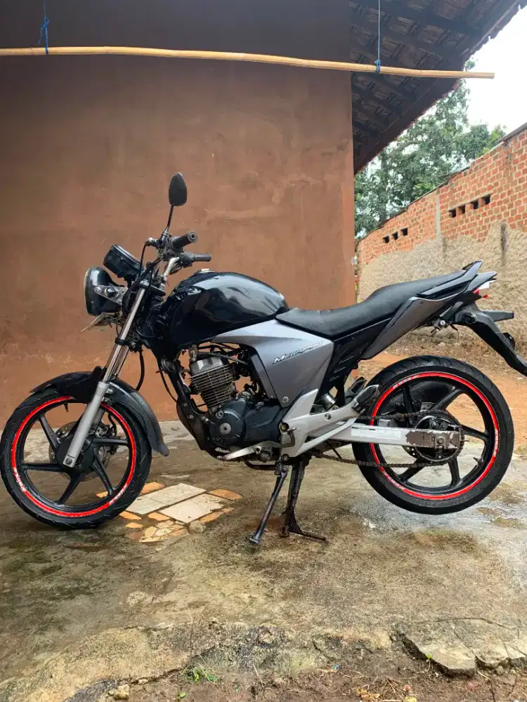Megapro Monoshock