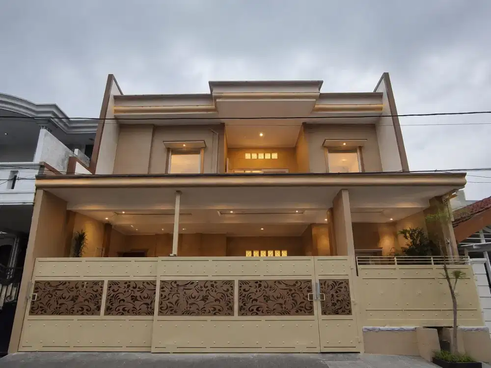 Klampis Semolo Surabaya
