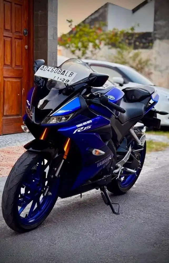 R15 V3 GANTENG KM 20 RIBUAN