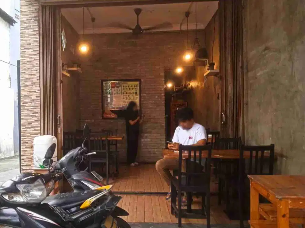 Disewakan Ruko 2 Lantai Kresek Raya, Cengkareng, Jakarta Barat, 3.5×20 M²