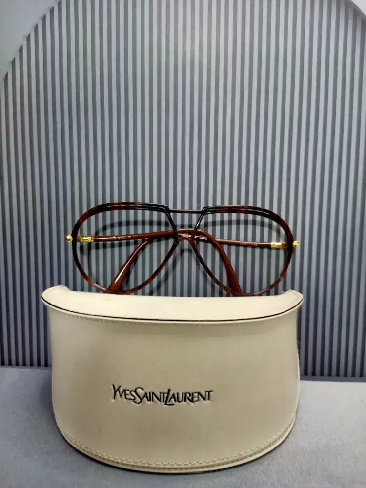 Frame ysl vintage authentic
