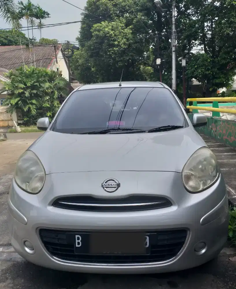 Nissan March a/n sendiri pjk pjg