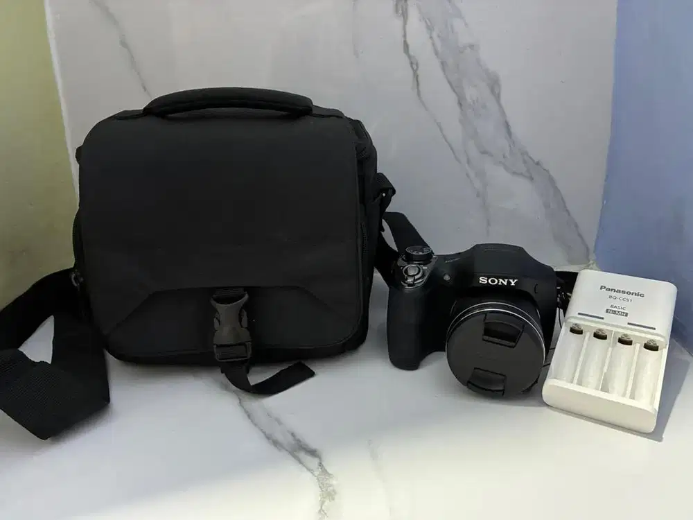 Kamera Sony Cybershot DSC H300