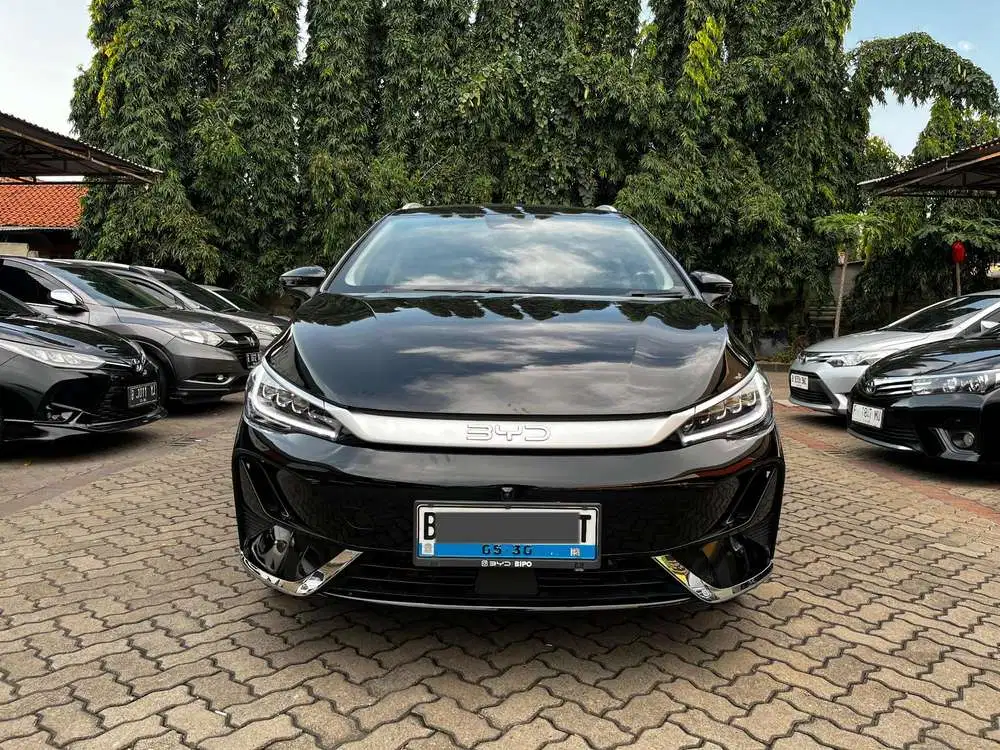 BYD M6 SUPERIOR 7 SEAT 2024 DP 10 JT