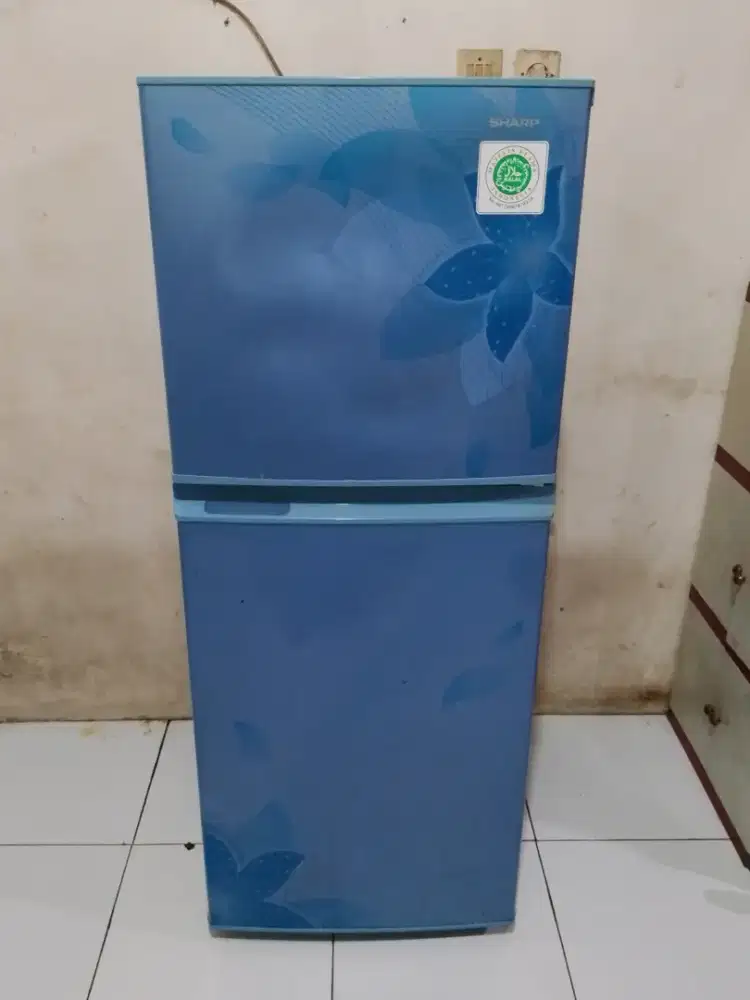 Kulkas 2 pintu sharp normal