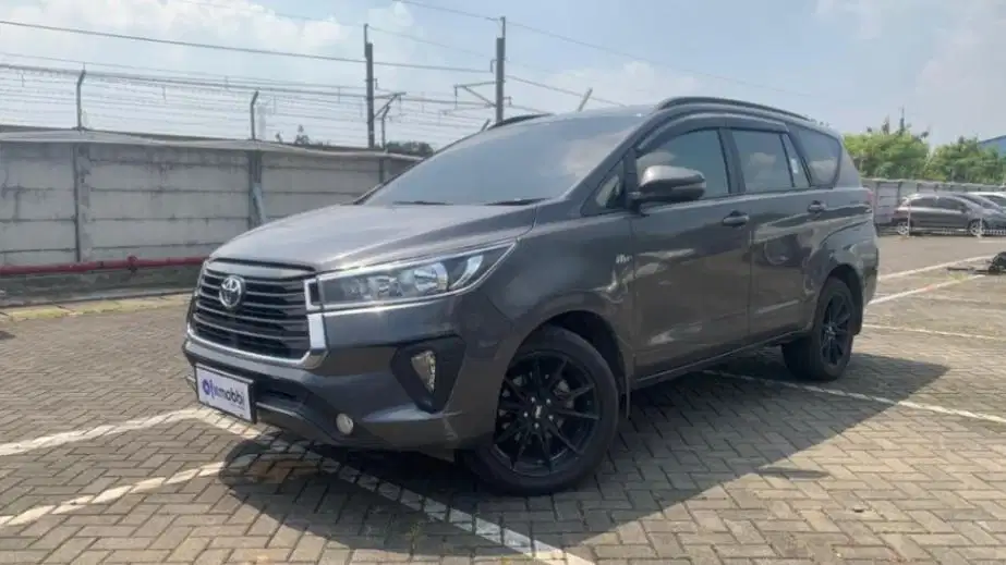DP RENDAH Toyota Kijang Innova 2.0 G Bensin-AT 2021 DFFS