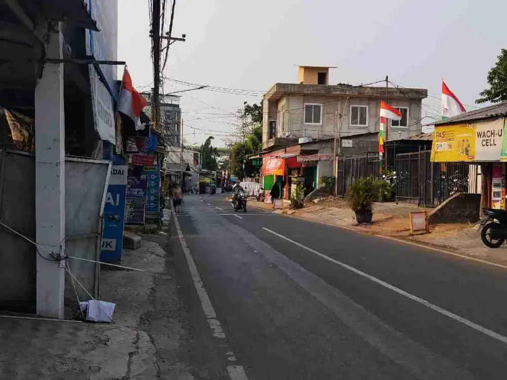 dijual rumah 2 lantai, shm, siap huni,lokasi strategis, jual murah saja 385jt, siapa cepat dapat