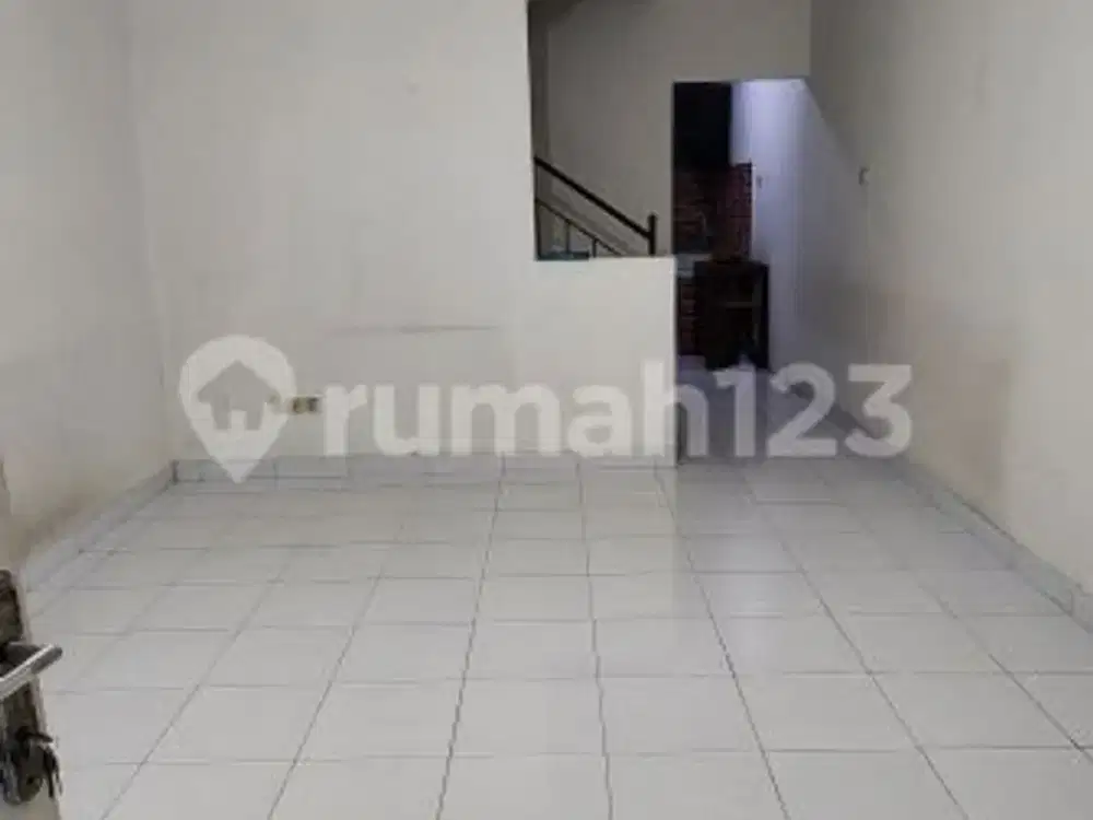 Disewakan rumah 4 kamar siap huni