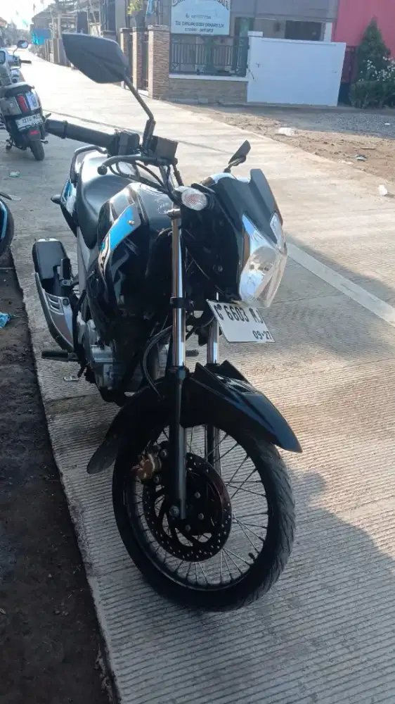 Yamaha Scorpio barang langkah