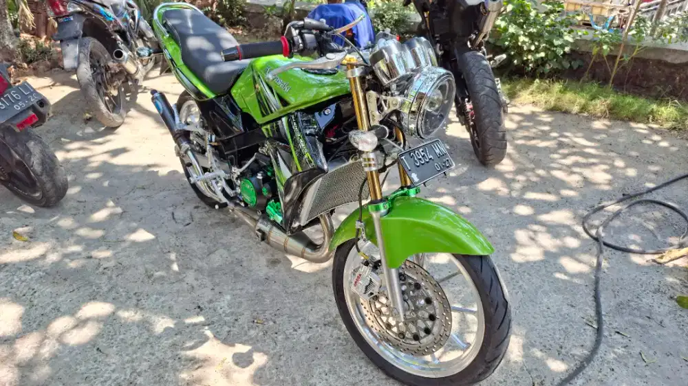 Kawasaki ninja r conver ss