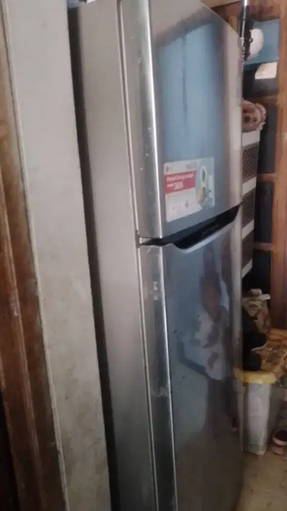 kulkas Lg 2 pintu smart inverter