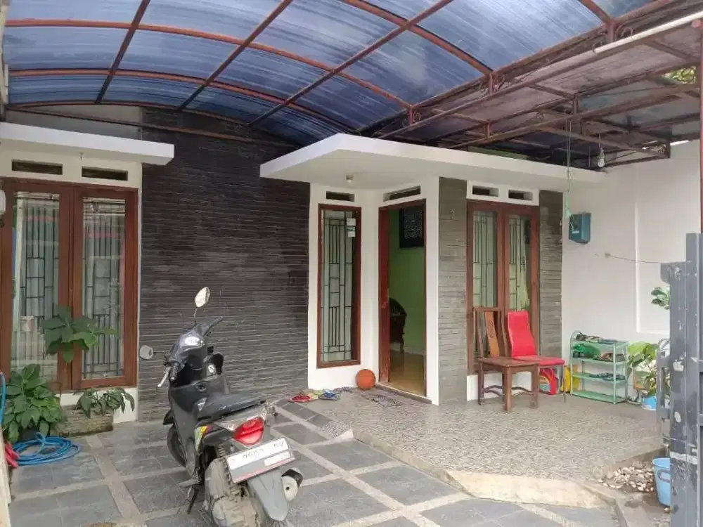 Rumah 2 Lantai Siap Huni di Ciganitri Buah Batu Harga Rp580 Juta