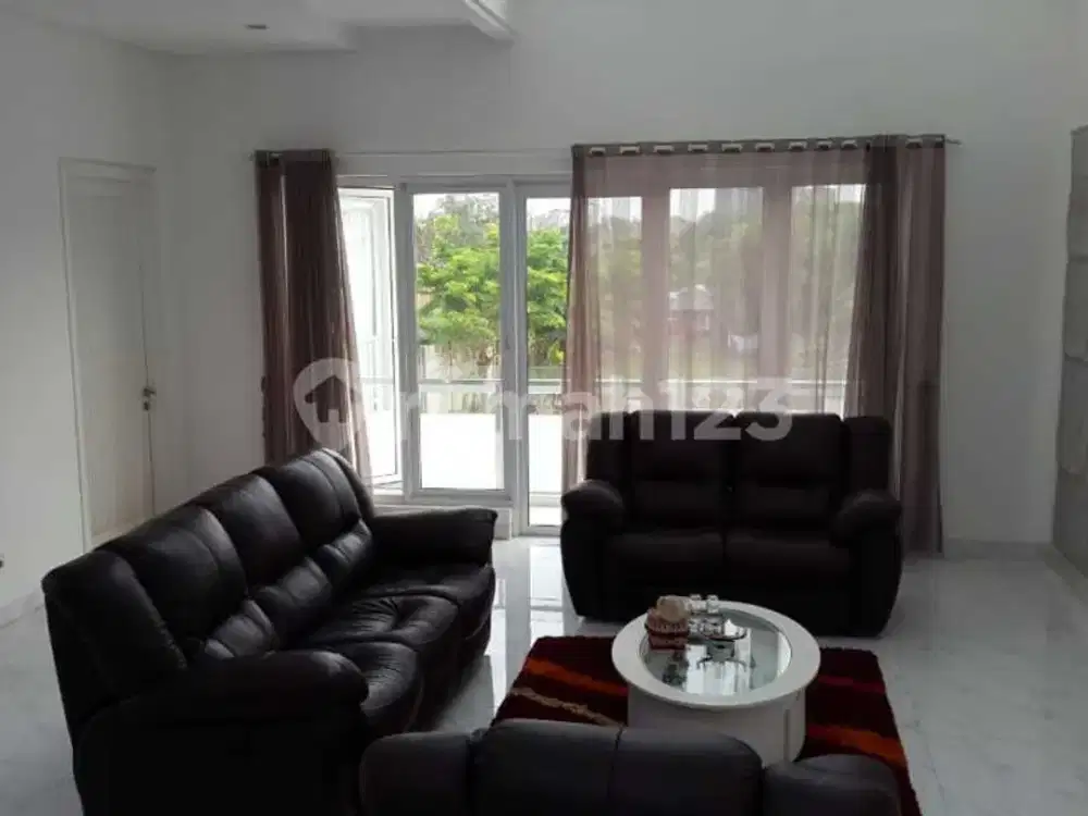 Dijual Rumah Puri Gardena
