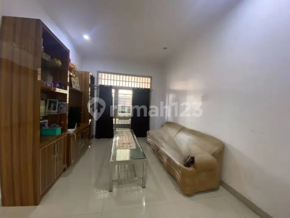 Di Jual Rumah Duta Garden 2 Lantai Siap Huni