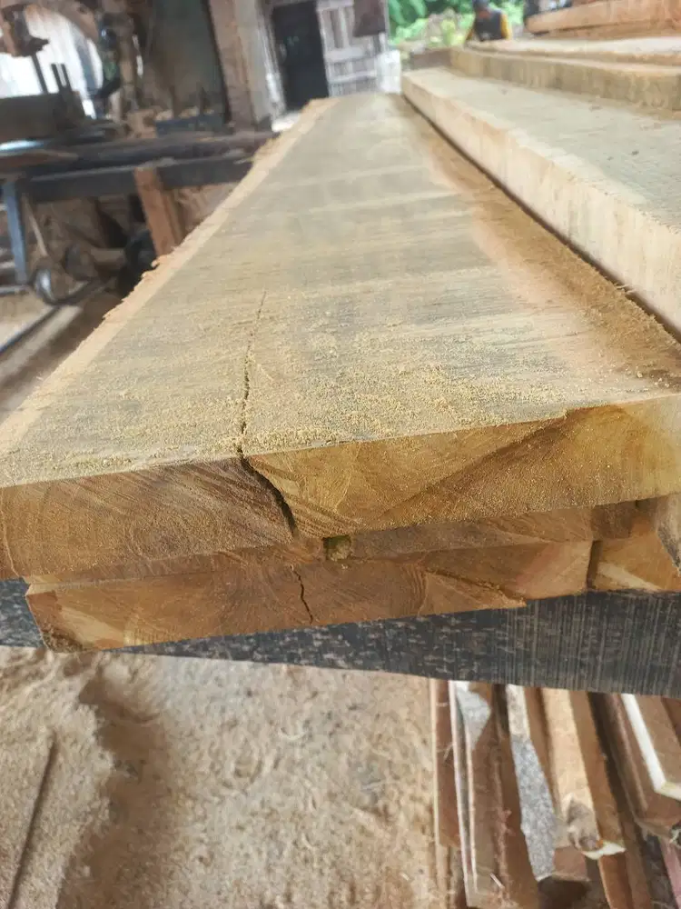 Jati emas tebal 5cm lebar30cm panjang 2,5meter