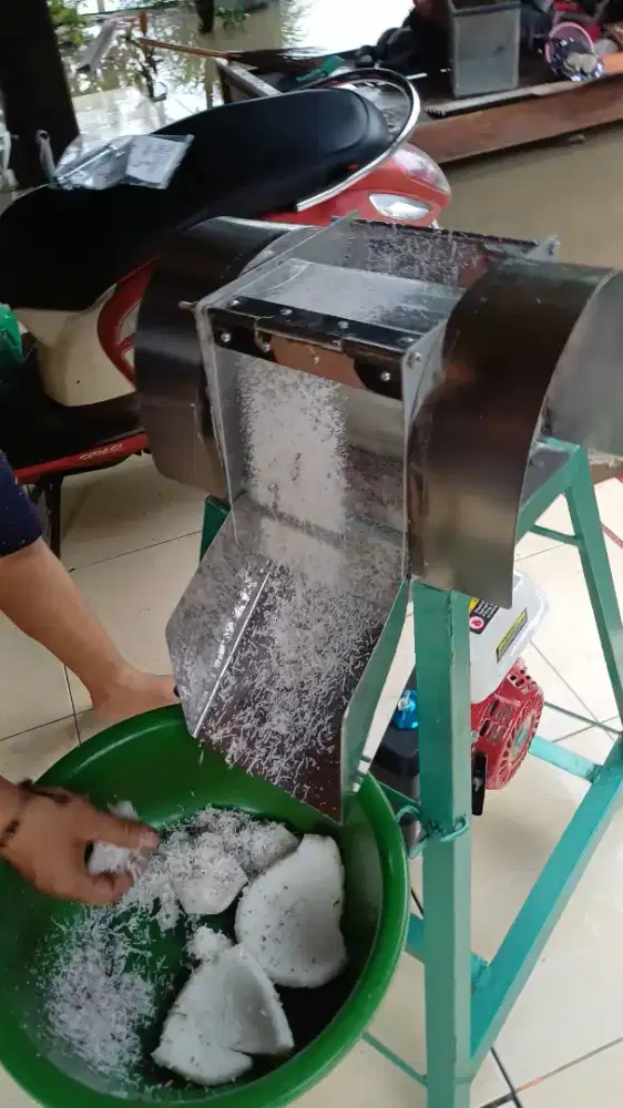 MESIN PARUT KELAPA stainless ANTI KARAT