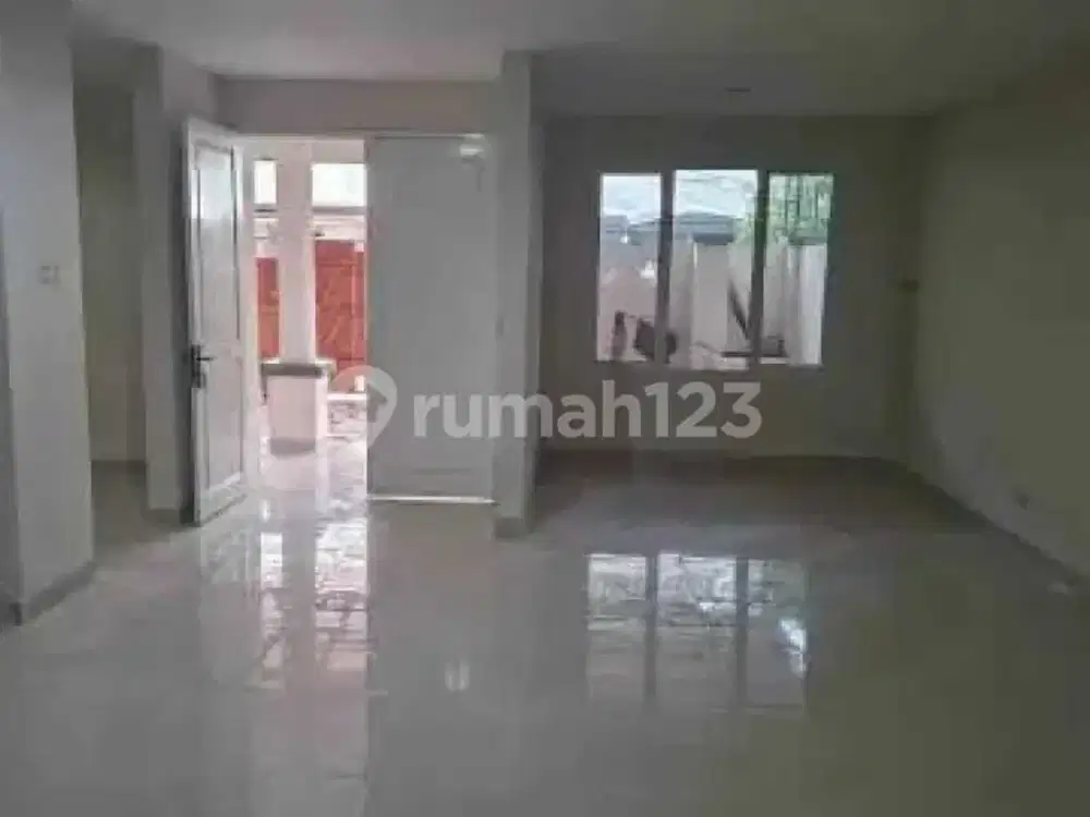 Jual Rumah di Daan Mogot Baru-Tampak Siring