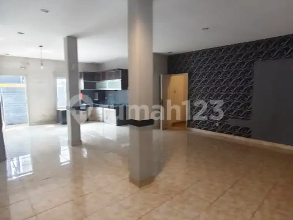 Di Jual Rumah Duta Garden Hook