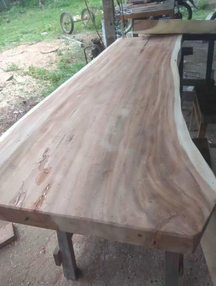 Kayu meja clasik