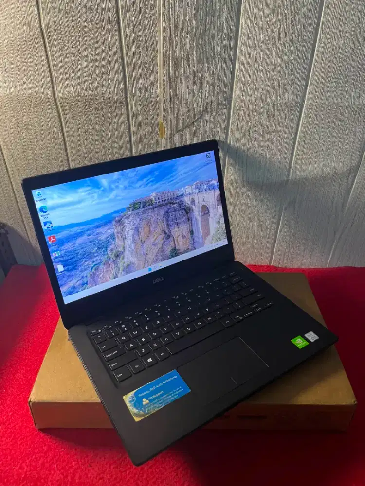 Laptop dell latitude 3400