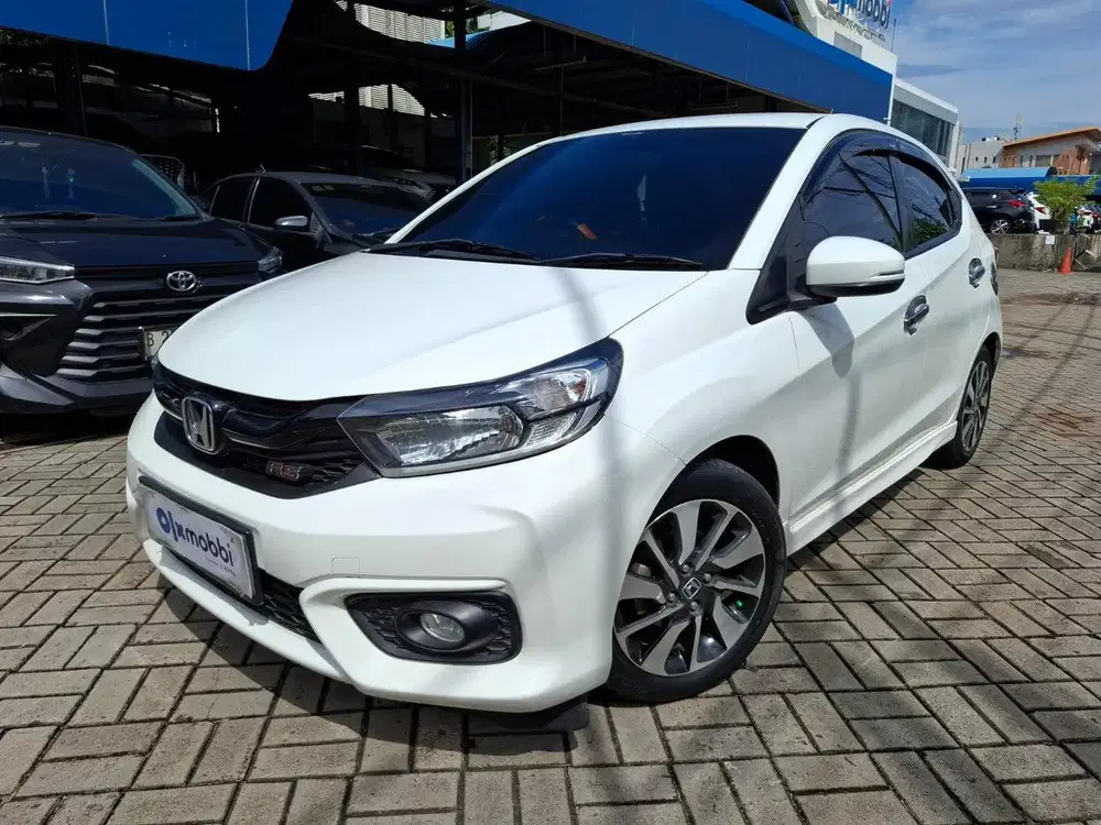 DP 1 JUTA Honda Brio 1.2 RS Bensin-AT 2021 Abu C7NNF